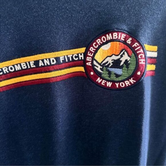 Abercrombie & Fitch Crewneck Sweatshirt Sz Large Pullover New York Mountains - Picture 3 of 4